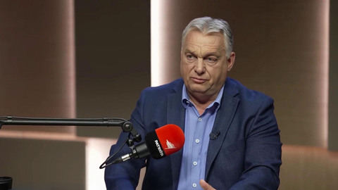 Призыв «Время уходить» адресовал главе Еврокомиссии премьер Венгрии Виктор Орбан