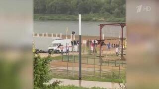 В Тульской области сегодня в результате удара молнии на пляже погибли три человека