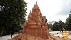 Замки из песка — это вам не куличики! Доброе утро. Суббота. Фрагмент