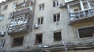 Опубликованы кадры последствий удара ВСУ по жилому дому в Донецке