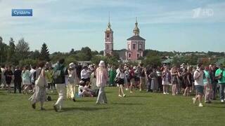 Посетители Дня огурца рассказали, как добирались в Суздаль «чуть ли не на собаках»