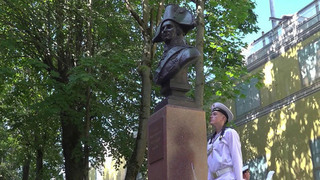 В Санкт-Петербурге в сквере Главного Адмиралтейства открыт бюст Федора Ушакова
