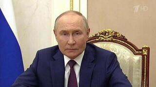 Владимир Путин поздравил российских военных моряков с Днем ВМФ