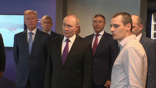 В Санкт-Петербурге президент посетил научно-производственный корпус «Корабелки»