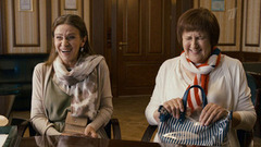 «Не нравится — уматывайте все трое!» Старушки в бегах. Крымские каникулы. Анонс