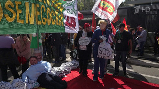 В Бразилии студенты протестуют против введения пошлин