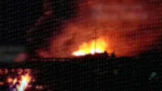 Зарево пожара: в Одессе зафиксировали две волны прилетов