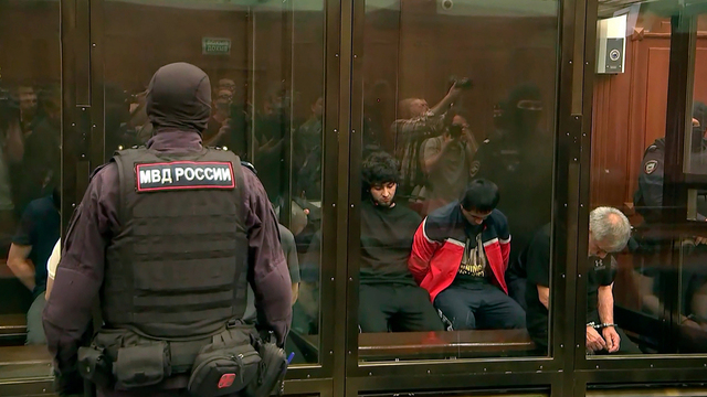 В Москве военный суд начал рассмотрение громкого дела о теракте в «Крокус Сити Холле»