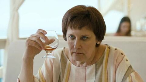 «Я завучем в школе была». Старушки в бегах. Крымские каникулы. Анонс