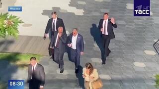 Уиткофф и Дмитриев прогулялись по парку «Зарядье» в Москве: видео