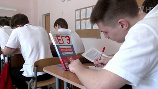 В 2025 году более 7000 выпускников написали ЕГЭ на 100 баллов, сообщил глава Рособрнадзора Анзор Музаев