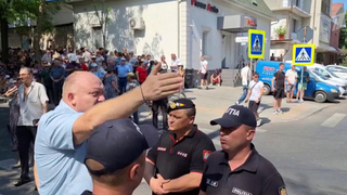 В Молдавии новые протесты у СИЗО, где содержат главу Гагаузии Евгению Гуцул