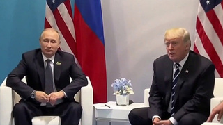 В преддверии встречи на Аляске Владимира Путина и Дональда Трампа политологи делают ставки
