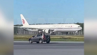 Самолет, который летел Лондона в Пекин, совершил экстренную посадку в Нижневартовске
