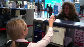 В аэропорту Внуково прошла церемония встречи стомиллионного пассажира авиакомпании «Победа»