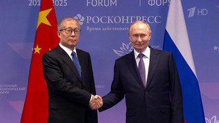 Владимир Путин поблагодарил китайское руководство за принятое решение о безвизовом режиме для россиян