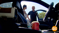 Наводим порядок в машине. Доброе утро. Фрагмент