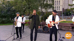 Дмитрий Серегин и ретро-бэнд. Доброе утро. Фрагмент