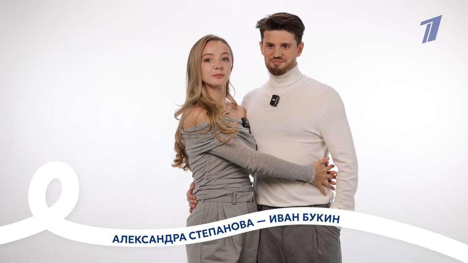 Павел Давыдовтың эротикалық поэзиясы Жалаңаш қара әйелдермен порно