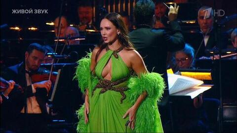 Аида Гарифуллина — ария Джульетты «Je veux vivre» из оперы «Ромео и Джульетта». Гала-концерт Аиды Гарифуллиной в Большом театре. Фрагмент