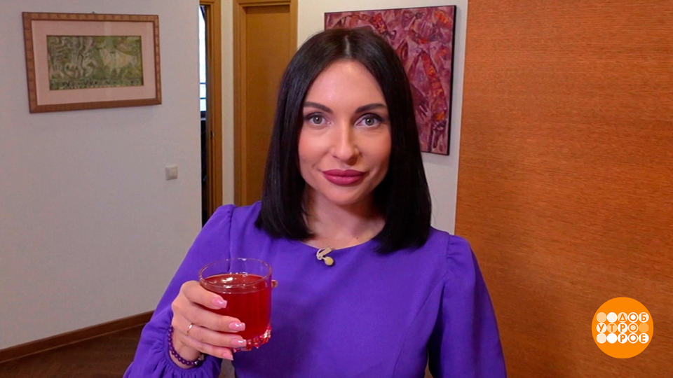 Чтобы не было отеков под глазами. Доброе утро. Фрагмент выпуска от 31.10.2025