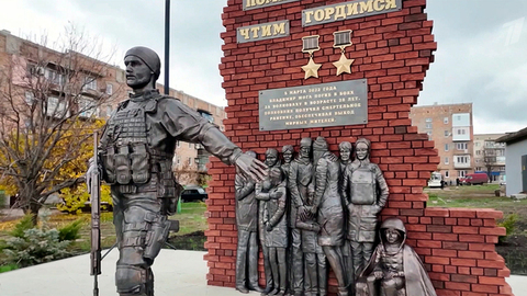 В ДНР открыли мемориал в честь Героя России, командира батальона «Спарта» Владимира Жоги