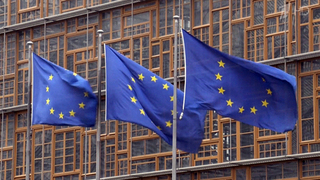 Еврокомиссия запретила выдавать россиянам многократные шенгенские визы