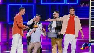 «Каракуз», Альметьевск. Приветствие. Первый полуфинал. Высшая лига. КВН. Фрагмент 