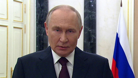 Владимир Путин поздравил сотрудников органов внутренних дел с профессиональным праздником