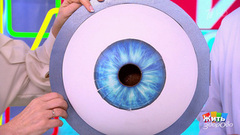 Мушки в глазах: сигнал отслойки. Жить здорово! Фрагмент 