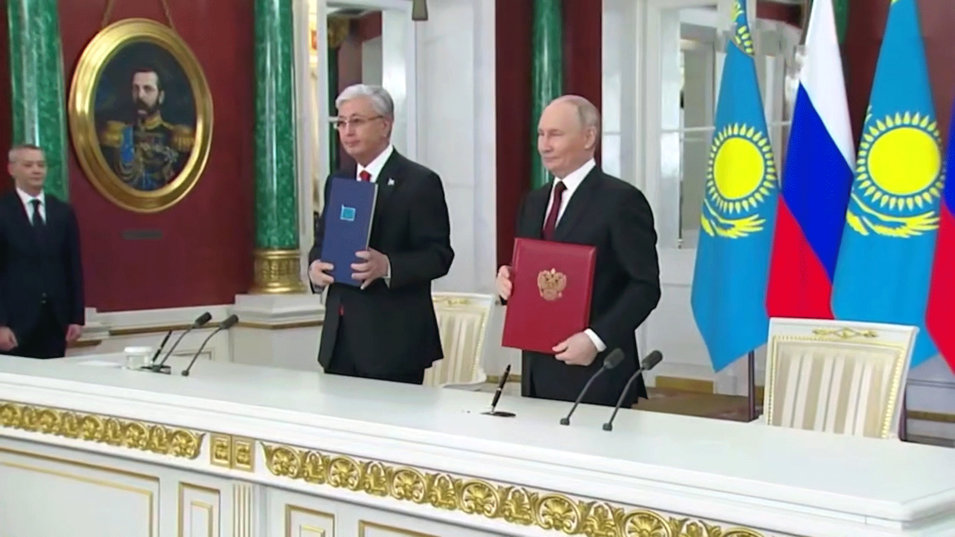 Владимир Путин поблагодарил Касым-Жомарта Токаева за визит на День Победы