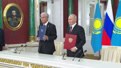 Россия и Казахстан подписали Декларацию о всеобъемлющем стратегическом партнерстве и союзничестве