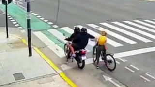 Полиция в Аргентине накрыла банду уличных грабителей благодаря россиянке