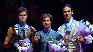 Церемония награждения. Мужчины. Москва. Гран-при России по фигурному катанию 2025/26