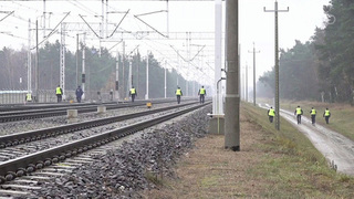 Власти Польши объявили результатом взрыва повреждение путей на линии Варшава — Люблин