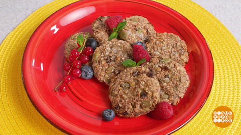 Готовим банановое печенье из хлопьев. Доброе утро. Фрагмент 