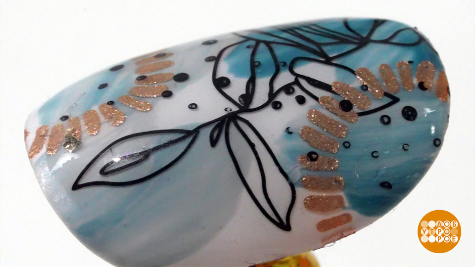 Модный маникюр: абстракционизм на кончиках пальцев! Доброе утро. Фрагмент выпуска от 19.11.2025