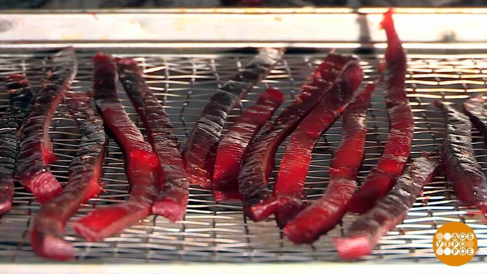 Чипсы из мяса и рыбы: в чем соль? Доброе утро. Фрагмент выпуска от 21.11.2025