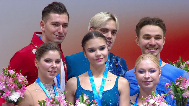 Церемония награждения. Пары. Омск. Гран-при России по фигурному катанию 2025/26