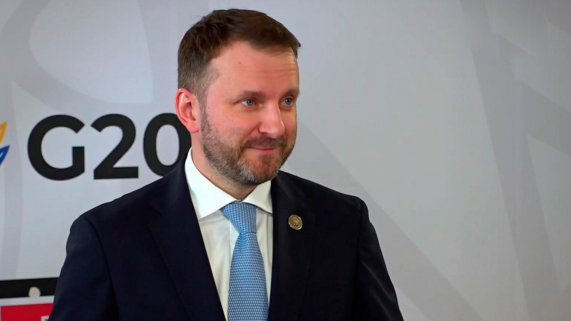 Искусственный интеллект заменит экзаменаторов в школах и вузах