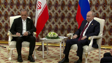 Владимир Путин в Ашхабаде провел серию двусторонних переговоров