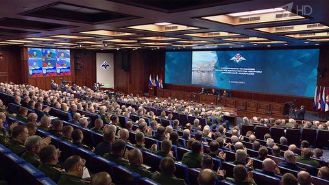 Владимир Путин принял участие в расширенном заседании коллегии Минобороны