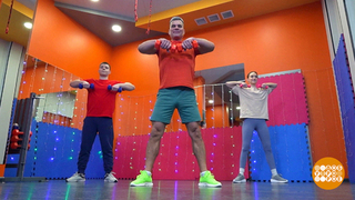 Делаем зарядку, готовимся к новогодним застольям! Доброе утро. Фрагмент 