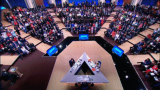 Путин: семьи не должны ощущать снижение уровня дохода при рождении ребенка