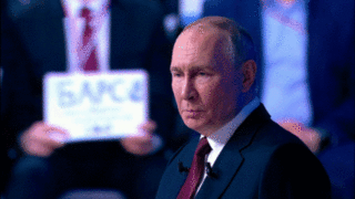 Путин не исключил отмену обязательной отработки для выпускников медвузов