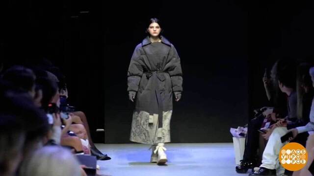 Не все то оверсайз, что на два размера больше. Доброе утро. Суббота. Фрагмент 