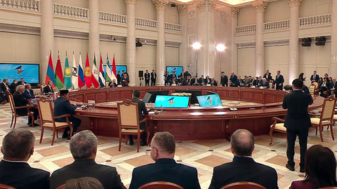 Высший евразийский экономический совет начал работу в Санкт-Петербурге