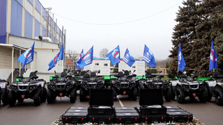 «Единая Россия» и Екатеринбургский фонд отправили бойцам на фронт технику и необходимое оборудование