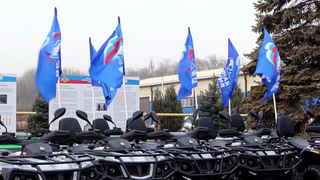 «Единая Россия» отправила на фронт очередной конвой с техникой и оборудованием