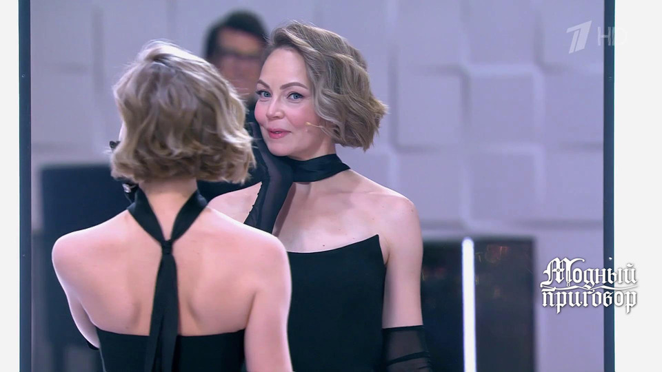 «Меня накрыло мурашками!» Александр Рогов замер от восхищения, увидев преображение героини. Модный приговор. Фрагмент выпуска от 24.12.2025